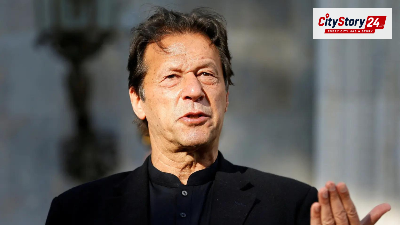 Pakistan braces for showdown as Imran Khan’s party pushes ahead with march