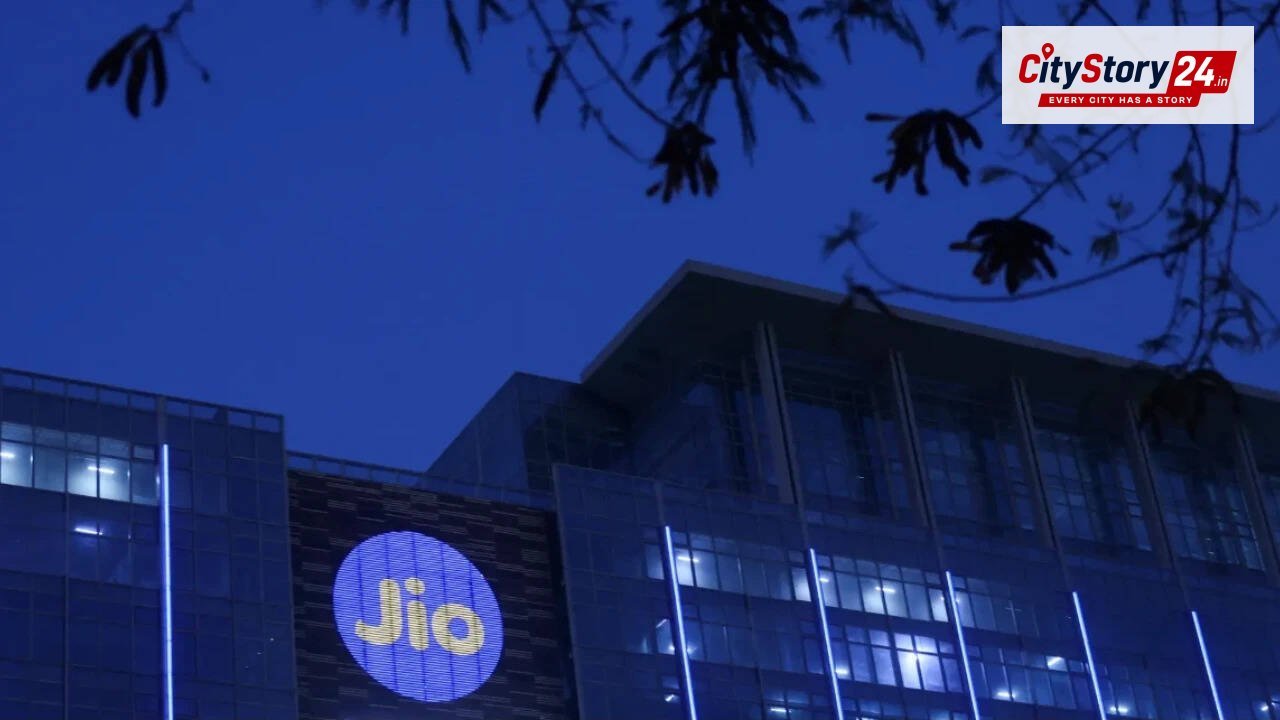 Jio Platforms IPO likely by Oct-end; $3.8 bn issue, $143-146 bn company valuation: Report