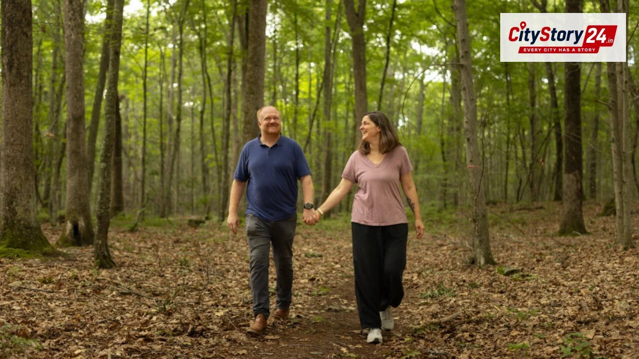 Connecticut couple built trails on 50 acres; zoning dispute shuts hikers out