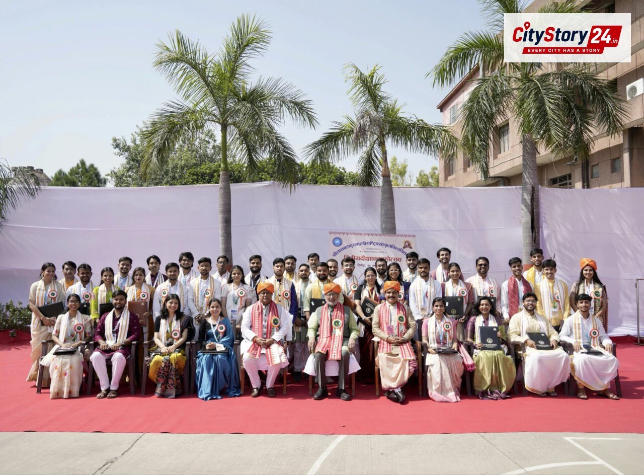 Vice President Shri C. P. Radhakrishnan graces the Second Convocation of Shri Lal Bahadur Shastri National Sanskrit University in New Delhi on October 06, 2026.