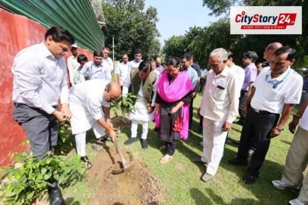 Union Minister Dr. Virendra Kumar Leads Ek Ped Maa Ke Naam Tree Plantation Drive At Babu Jagjivan Ram National Foundation; Hon’ble Minister Of State For Social Justice And Empowerment Shri B. L. Verma Joins The Drive