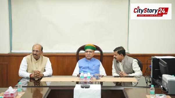 Union Minister of State (I/C) for Law and Justice Shri Arjun Ram Meghwal Leads Tree Plantation Drive at IIAC.