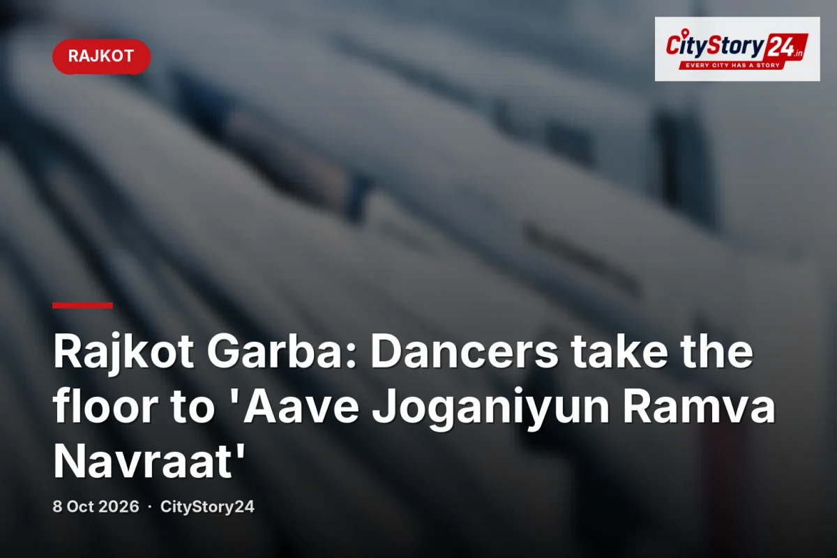 Rajkot Garba: Dancers take the floor to 'Aave Joganiyun Ramva Navraat'